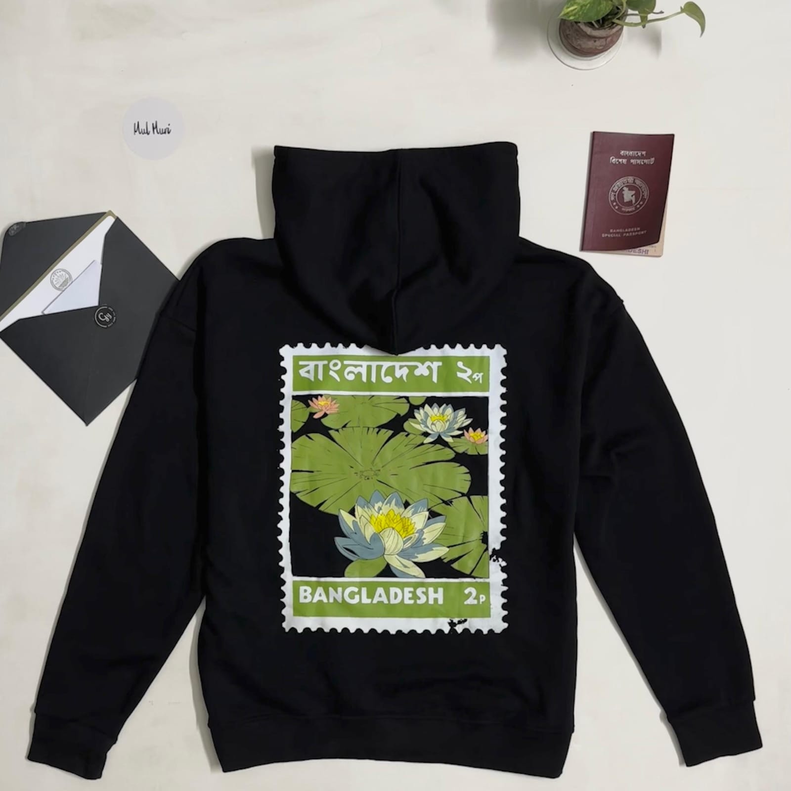 Water lily - Drop shoulder hoodie